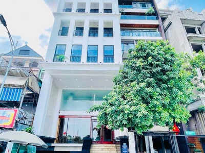 9 Tầng 1 Hầm Mặt Hồ Ba Mẫu Mặt Tiền 8.5M 115 Tỷ Nhà Đẹp Hầm 3 Ô TÔ 40 Xe Máy 0