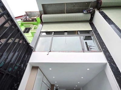 Tây Hồ- Lạc Long Quân-Gần chợ Bưởi- Nhà đẹp 6 tầng hiện đại- Thang máy xịn xò-8.6 tỷ 0