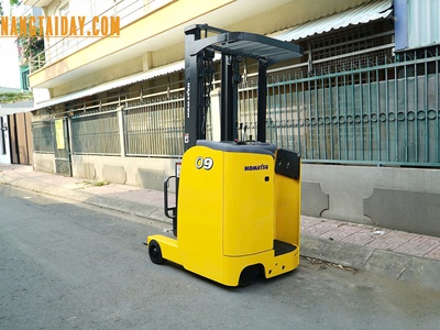 Bán xe nâng điện đứng 900kg khung 4m Nhật Bãi chất lượng 4