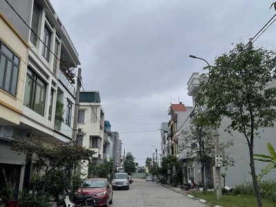 Bán A9-15 Đất TĐC Bãi Muối.P.Cao Thắng. DT:67.5m2,MT:5m.H:ĐB 2