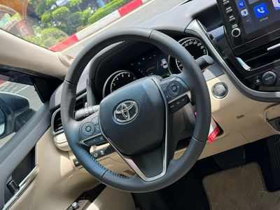 Bán xe Toyota Camry 2.5Q 2024, màu trắng. 13