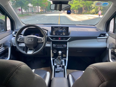 Bán xe Toyota Veloz Cross 1.5 TOP 2024, màu đen. 13