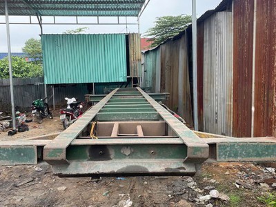 Cần bán rẻ Chiếc Mooc xương CPT 3 xèo 40 feet đời 2012 cũ 3