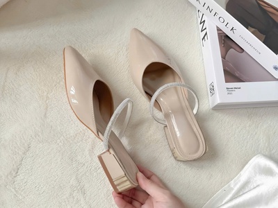 Sục nữ mũi nhọn quai đính đá siêu cấp Quốc Định 3