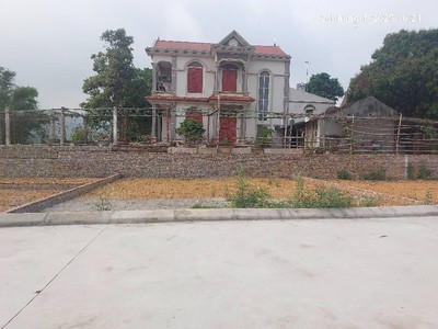 Bán đất vệ linh, 80m2, mt8m, 2.32 tỷ, sóc sơn. ô tô. 0