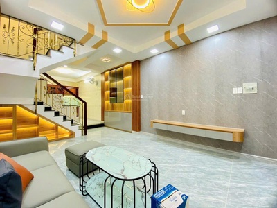 Cần bán gấp nhà 1 trệt 2 lầu ngay chợ tân hương, 49m2 tân quý, q.tp 3