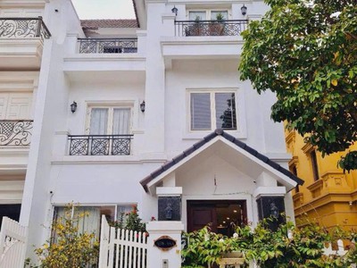 Biệt thự song lập anh đào vinhomes riverside - long biên - không gian sống đẳng cấp của giới thượng 0