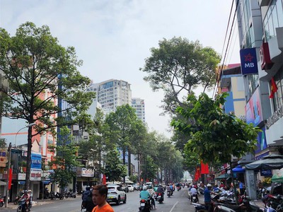 Cần tiền bán gấp mặt tiền phố showroom ôtô-an dương vương-q5 35tỷ tl 1