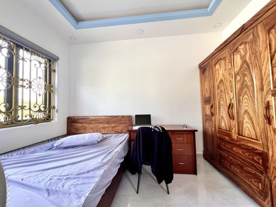 Nhà góc 2 mặt tiền   4 tầng   đường số 8 linh trung   sân ô tô   gần công viên   sổ riêng 3