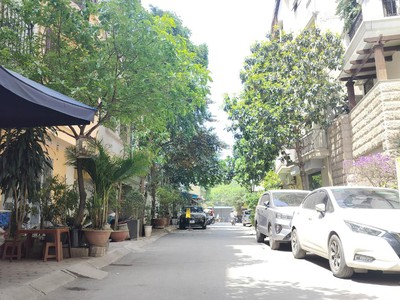 Văn cao nguyễn đình thi - 1 nhà ra phố, ô tô dừng đỗ, nhà đẹp ở ngay, mặt tiền 5m vuông đẹp, chỉ 0