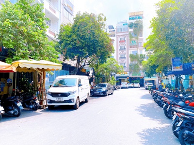 Bán nhà quận 10, đường 3/2, 6 tầng, 28.99 tỷ, diện tích vuông vắn 7 x 17 m 3