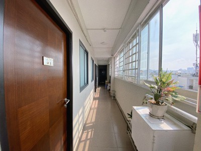 C130  bán chdv 7 tầng - hầm xe - thang máy - penthouse - nguyễn thị thập, quận 7 - doanh thu gần 4