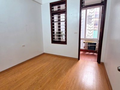 Bán nhà ngõ rộng  ở ngay ngã tư sở 5 tầng 3pn chỉ 6,5 tỷ thanh xuân 2