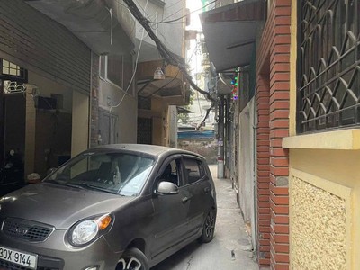 Chính chủ cần  bán nhà tân mai lô góc ô tô nhỏ đô cổng, 28m2, 5 tầng, giá 6 tỷ 4