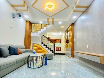 Cần bán gấp nhà 1 trệt 2 lầu ngay chợ tân hương, 49m2 tân quý, q.tp 1