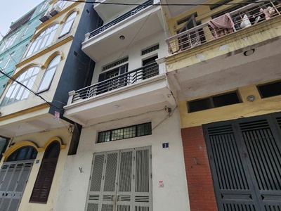 Bán gấp nhà bạch đằng, hai bà trưng 78m x mt 5.2m x 4pn, ô tô đỗ cửa, kd, giá 13.3 tỷ. lh: 4
