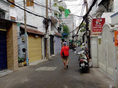 Chủ hạ 2 tỷ  34 phòng cho thuê, nguyễn xí - nơ trang long - dt 4.6 x 36m  170m2  - cpxd: 6 tầng - 0