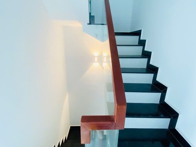 Bán nhà quận 8  xem nhanh mới kịp siêu phẩm 5 tầng 6pn   gần chợ vạn nguyên . 3