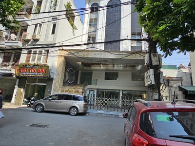 Máy in tiền giữa lòng hà nội  view khách sạn marriott  dòng tiền siêu khủng 800 triệu/năm   2 mặt 0