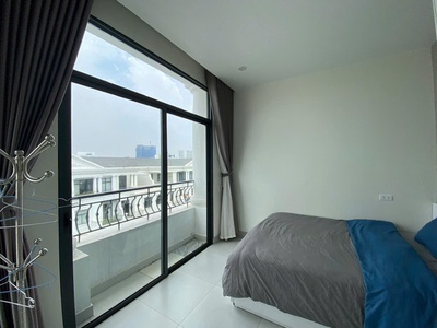 Cho thuê căn hộ 3 phòng ngủ tại Vinhomes Marina 6