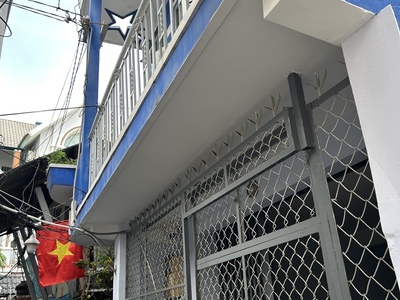 Hiêm nha nhà ngang lớn có đến 5 phòng- hẻm xe 3 gác - khu dân cư hiện hữu- đi lại các đ. tôn thất 0