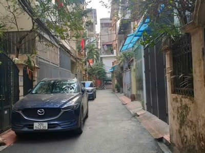 Bán nhà phân lô hoàng quốc việt, dt 66m2, 5 tầng, ôtô vào nhà giá hơn 15 tỷ 3