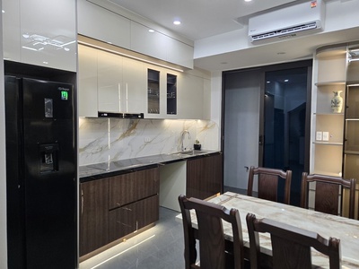 Bán nhà -phố tôn đức thắng-3tầng -nhà đẹp ở ngay-2 mặt thoáng ô tô đỗ cổng 0