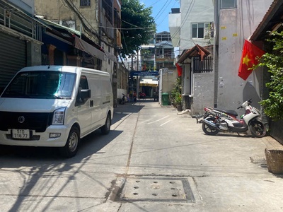 Bán nhà gàn lũy bán bích, hẻm xe hơi, quận tân phú, 52m2, nhỉnh 4 tỷ 1