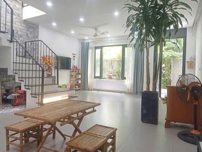 Bán nhà cách mặt tiền vườn lài 30m2, phường an phú đông, q12, nhà thông thoáng sạch sẽ, sổ vuông, 1