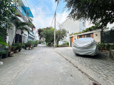 Bán nhà cách mặt tiền vườn lài 30m2, phường an phú đông, q12, nhà thông thoáng sạch sẽ, sổ vuông, 2