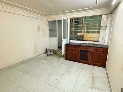 Gấp, rất gâp     bán nhà đường vào nhà ga t1,2, 4 tầng, 6x12 chưa đến 14 tỷ 4