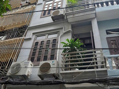 Nhà 4 tầng mặt ngõ kinh doanh phố tây sơn, đống đa, lô góc, gần phố, sổ vuông, 4.2 tỷ. 0