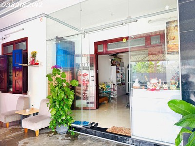 Sang nhượng spa tại xã phước đồng, tp. nha trang, khánh hoà  đầy đủ thiết bị   giá tốt   vào là làm 3