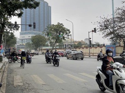 Nhà mặt phố lê trọng tấn   kinh doanh đỉnh   vỉa hè 5m   68 m 1