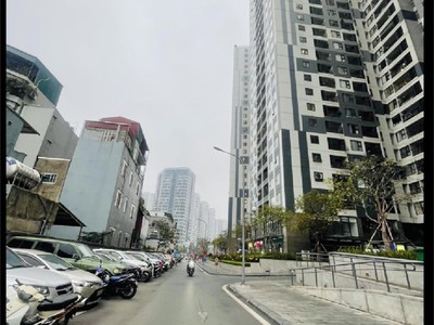 Nhà mặt phố lê trọng tấn   kinh doanh đỉnh   vỉa hè 5m   68 m 2