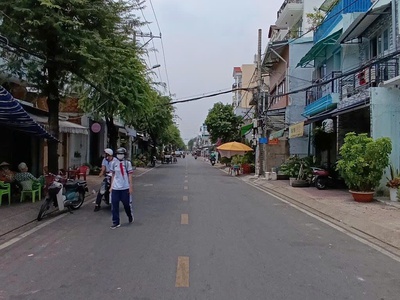 Bán nhà tùng thiện vương, quận 8, 4 tâng, đương nhựa 12m, 50m2, chỉ 6,5 tỷ 0