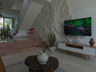 Nhà 2 mặt tiền, view công viên , xã Mỹ Hạnh Bắc, Đức Hòa , dt 72m2 2 lầu 3pn 3wc giá 3,6 tỷ 4