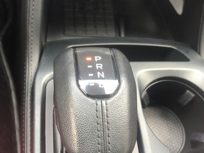 Bán xe Ford Everest Titanium 2.0L 4x4 AT 2023, màu đen. 13