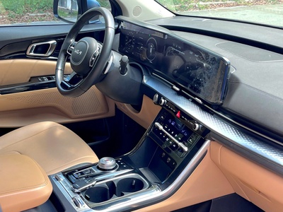 Bán xe Kia Carnival 2.2D Premium 8s 2023, màu xanh. 8