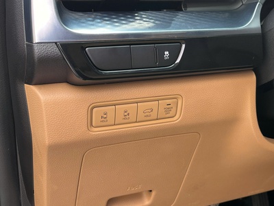 Bán xe Kia Carnival 2.2D Premium 8s 2023, màu xanh. 10