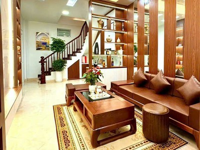 Nhà đẹp 6 tầng Đội Cấn thông Hoàng Hoa Thám, vài bước ra ô tô đỗ, tránh. Bãi gửi xe ô tô gần nhà. 1