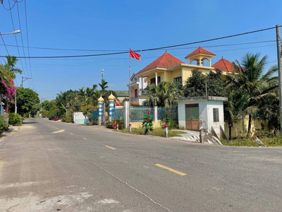  Cần bán lô đất đẹp giá tốt tại xã Hòa Khương   sát đường vành đai 1
