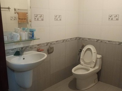 Nhà Gần Hồ Tây   Vừa Ở Vừa Kinh Doanh, Phường Nghĩa Đô, Cầu Giấy, Hà Nội. 80mv. 28 Tỷ 4