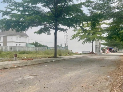 Cần bán nền đất đẹp tại Củ Chi 83,9m   ngang 5x17 , giá chỉ 2 tỷ 195. 2