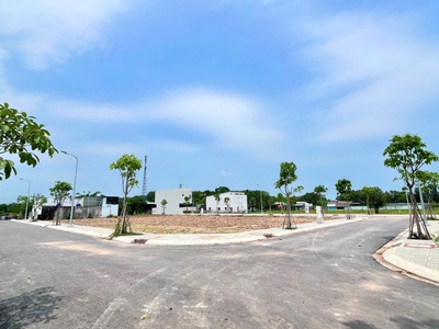 Sở hữu ngay nền đất sổ riêng tại Tân Phú Trung   Củ Chi. DT: 85m   ngang 5x18 , giá chỉ 2 tỷ 195. 5