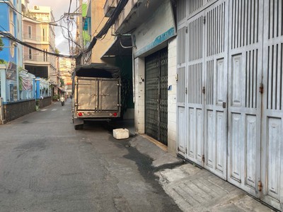 Bán nhà chợ Phạm Văn Hai, Tân Bình, gần Hoàng Văn Thụ, 3 tầng, 4.2x12, 8.x tỷ 5