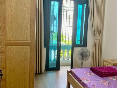 Cho thuê nhà nguyên căn 4 tầng tại ngõ 25 phố bằng liệt, hoàng mai, diện tích sd 136m, 4 phòng ngủ 2