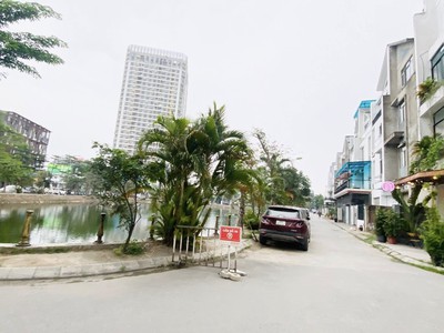 Cô vui gửi b.á.n lk flc garden city đại mỗ, 98m2 mt7m-view hồ, 2 thoáng - kinh doanh vip-nội thất 1