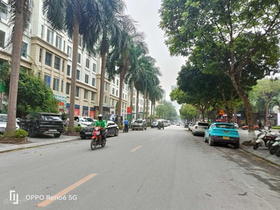 Biệt thự 4 tầng sân vườn khu đô thị mỹ đình sông đà sudico, dt 200m2, giá chỉ 31 tỷ, quá rẻ 2