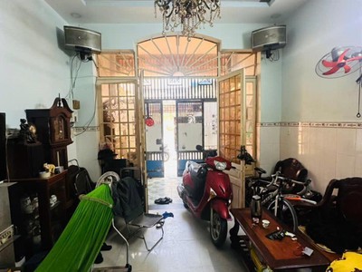 Bán nhà hxh, 2 tầng, hoàn công đủ, ngay liên khu 5-6, bình tân 2